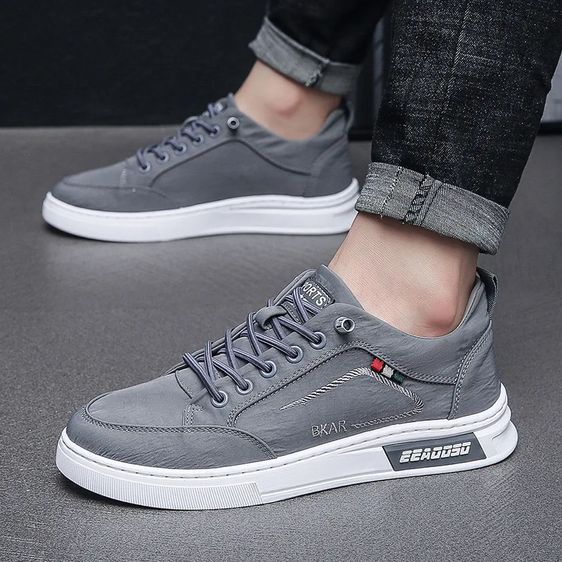 2024 autumn new casual men's shoes Korean version of sports canvas fashion shoes male students ins trend board shoes