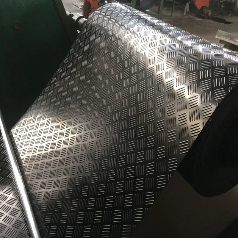 Rubber Flooring With Checker Pattern /rubber Floor Mat In Roll For Car Parking/garage Buy