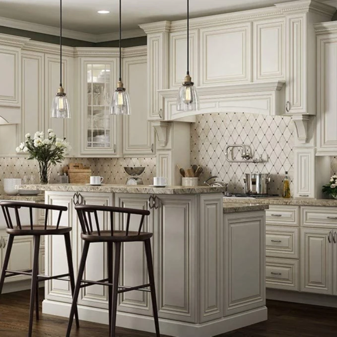 White Classic Style Kitchen Cabinet Solid Wood Kitchen Cabinet With Island Set