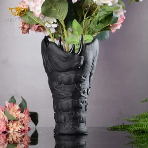 Popular Animals Design Carving Decorations Artwork Style Handmade Vase Hot Sale