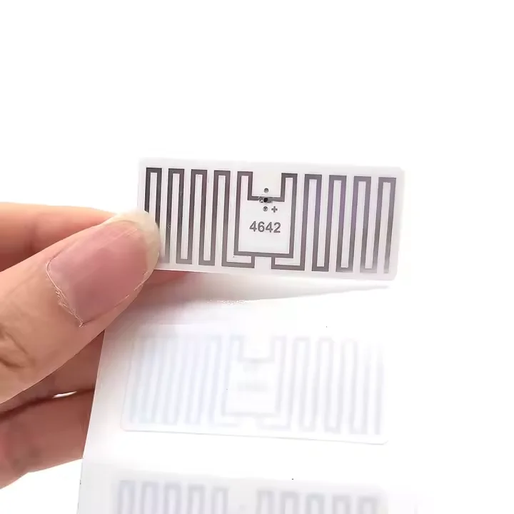 UHF Chip Ultra High Frequency Chip Tag for Efficient Inventory Management in Retail Stores/Hypermarkets
