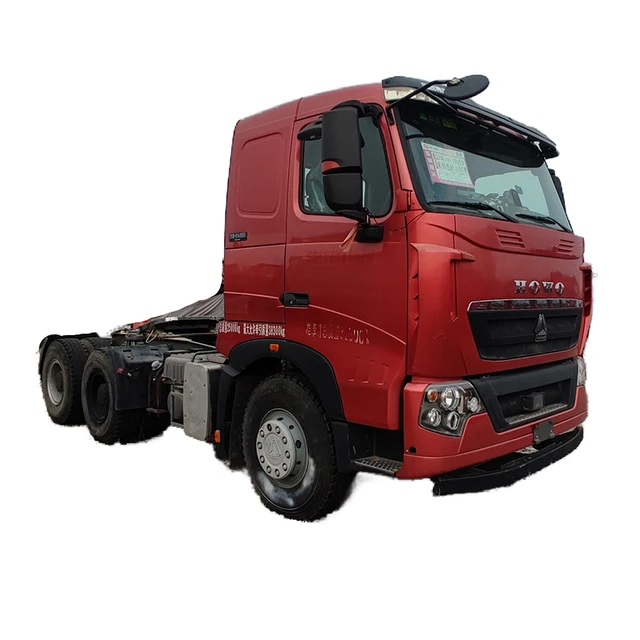 Second-hand tractor Howo brand Sinotruk engine 540 horsepower 6*4 manual