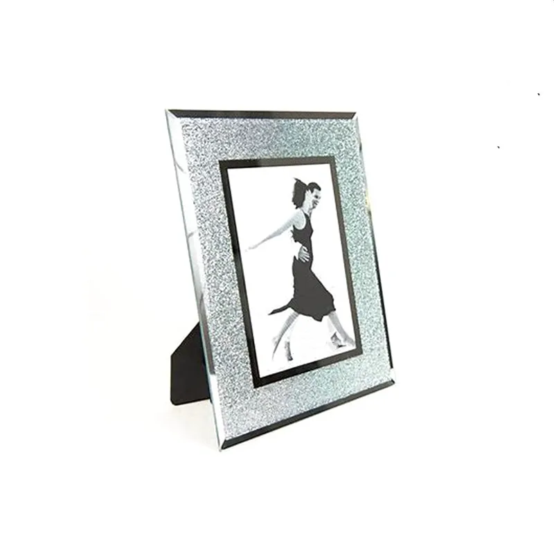 
Стеклянная фоторамка в форме бабочки 