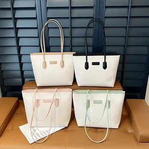 2026 Popular Large Capacity Bags for Women, New Hand-held Shoulder Bags, Commuting Tote Bags