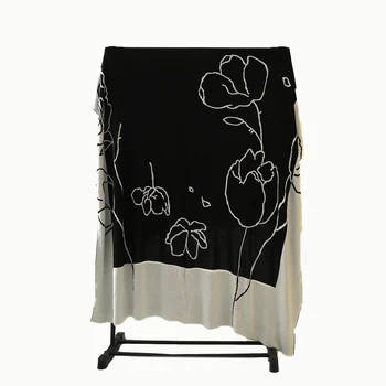 vintage Black and White Bamboo Fiber cooling combed gossamer low-maintenance cotton terry settee reversible blanket
