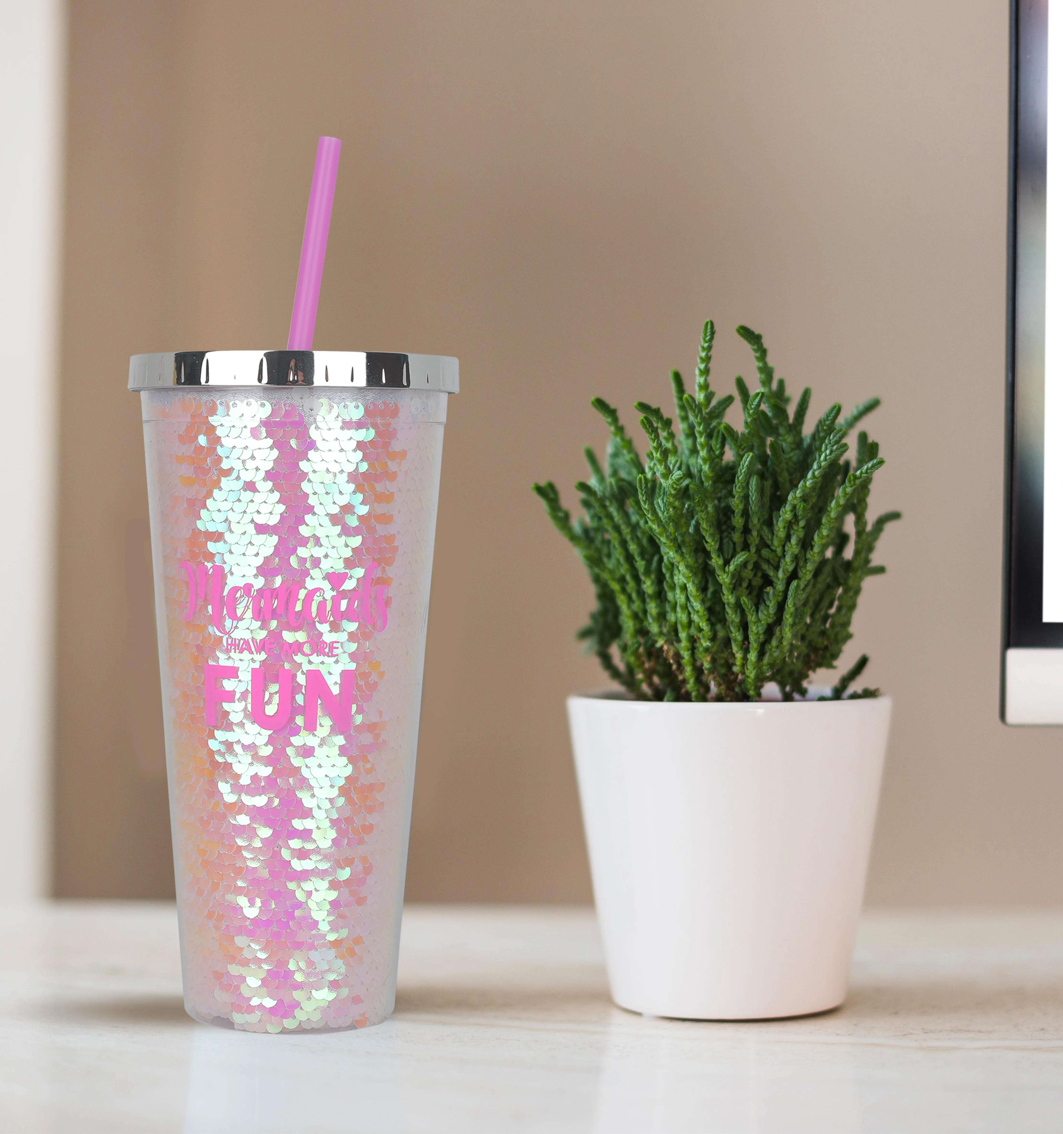 New Design Promotional Bpa Free 23oz Glitter Tumbler With Lid And Straw