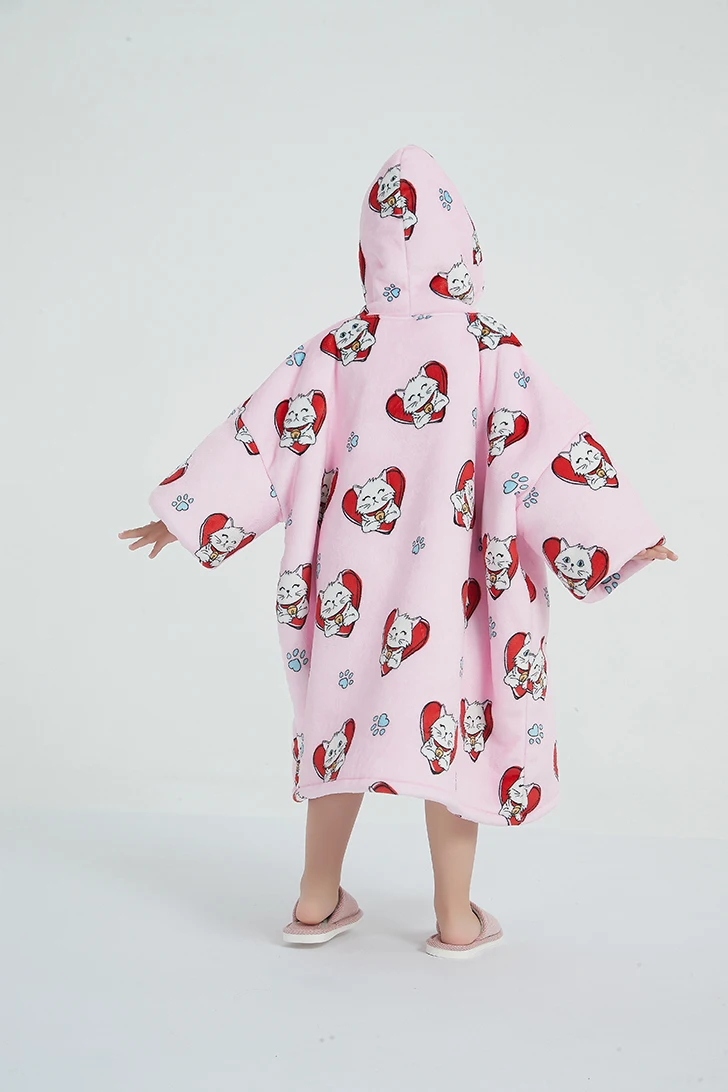 China Factory Oversized Wearable Blanket Hoodie for Kids Toddlers Sherpa  Blanket Sweatshirt With Pocket Cute Hoodies 2-6 Year
