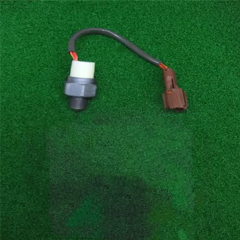 Reverse Switch for Isuzu Elf Nkr66 - Reliable Performance