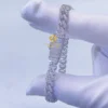 Argent, largeur 6 mm, une rangée de pierres.