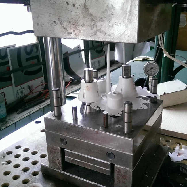 Vertical Injection Molding Machine for Bakelite Switch Carbon Fiber ABS PP Thermoplastic with Key Components Motor Bearing