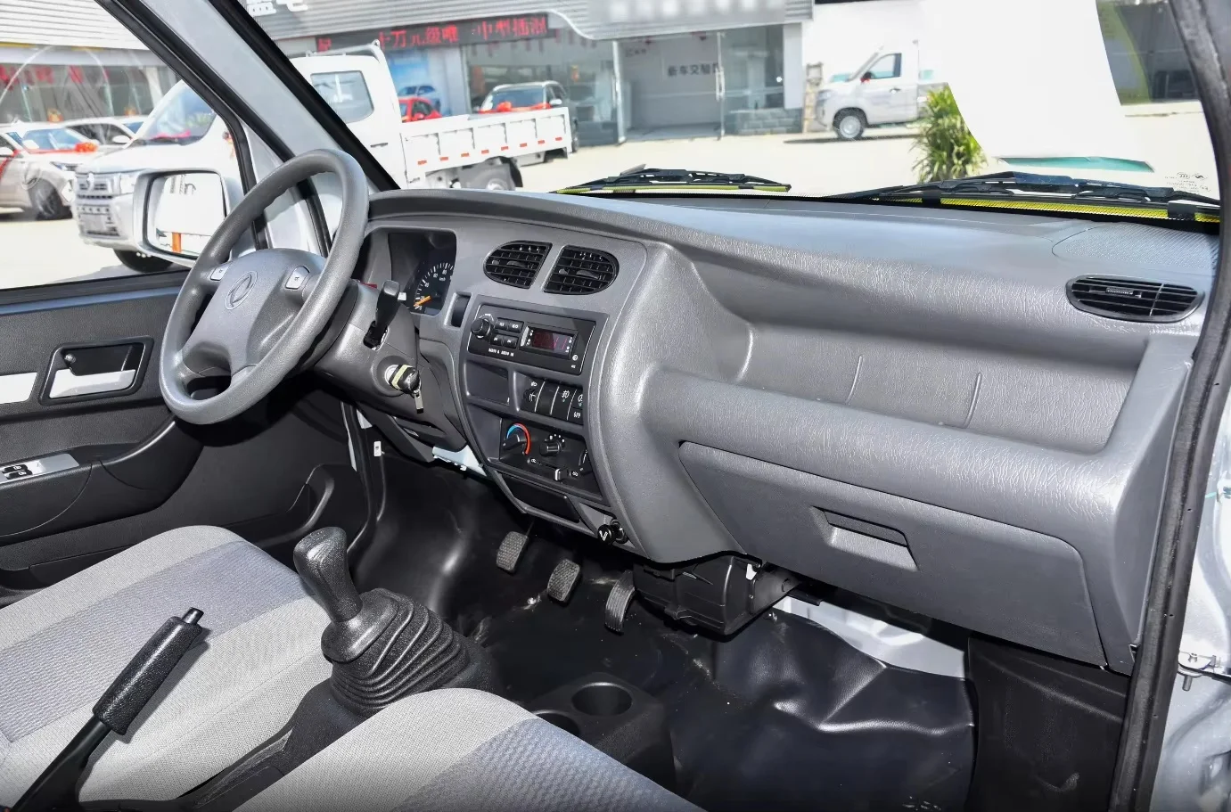 Dongfeng Xiaokang DFSK K01 K01S Light Truck New Cargo Box Mini Pickup Car Petrol Gasoline 4x2 Left Hand Drive Manual