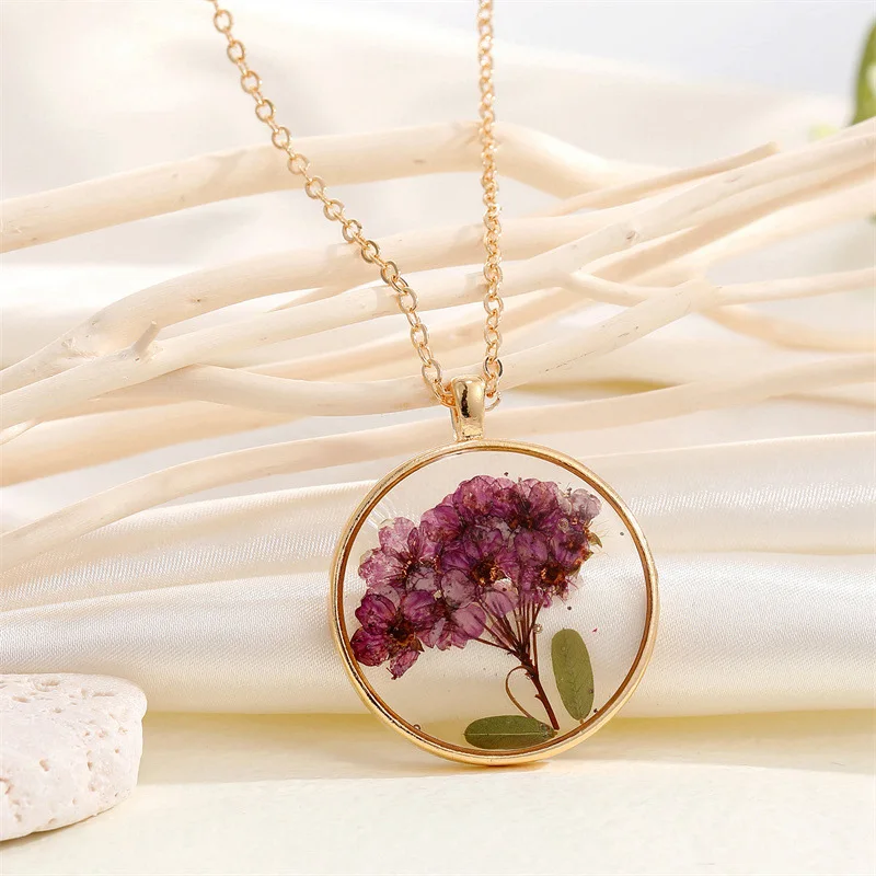 Hot Sale Handmade Jewelry Pressed Dried Flower Preserved Flowers  Petals Daisy Resin Round Charms Necklace Choker for Girls