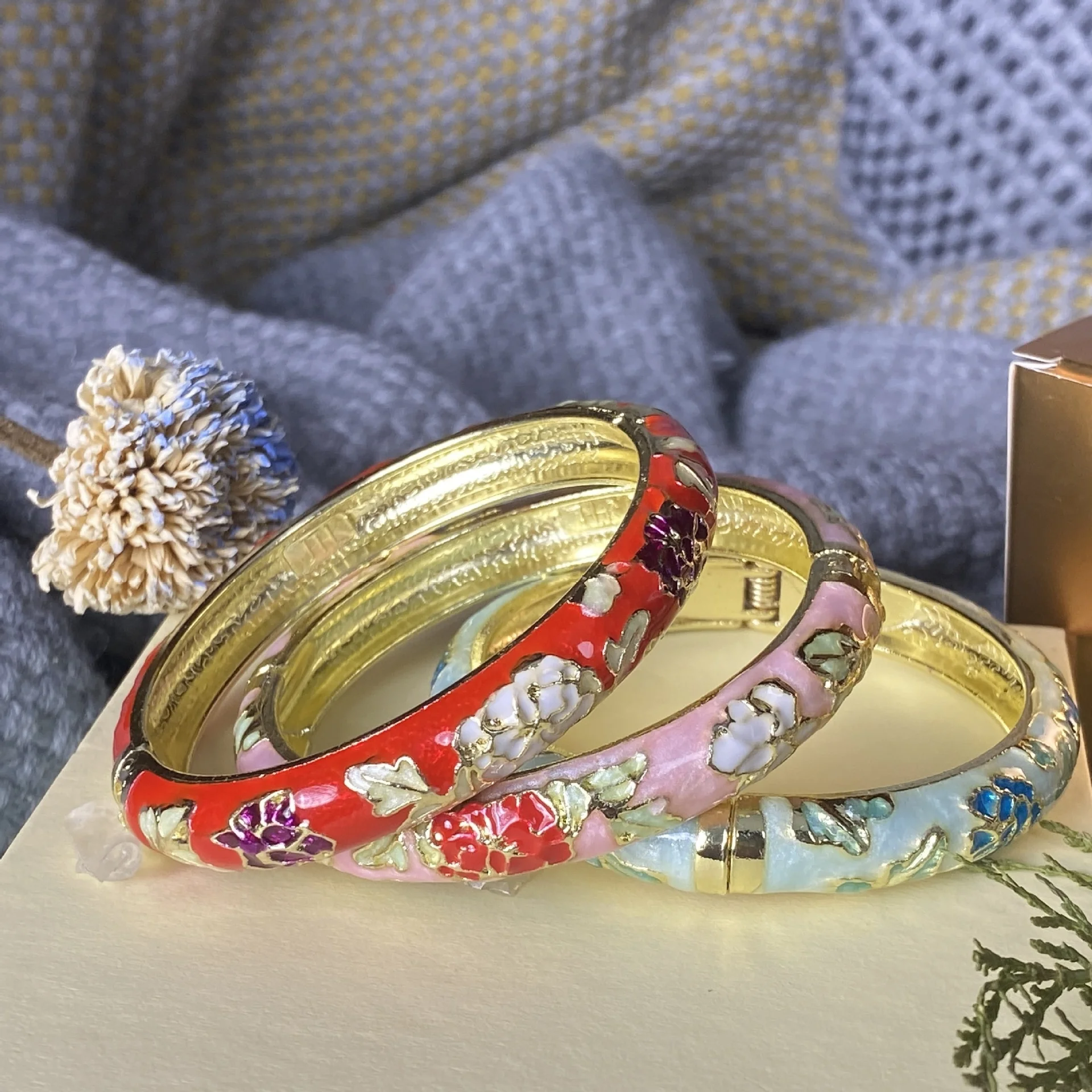 Forbidden City Landmark Vintage Enamel Cuff Bangle Expertly
