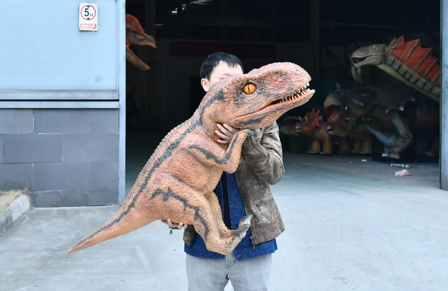 Hand Control Professional Animatronic Dinosaur Hand Puppets Dinosaur