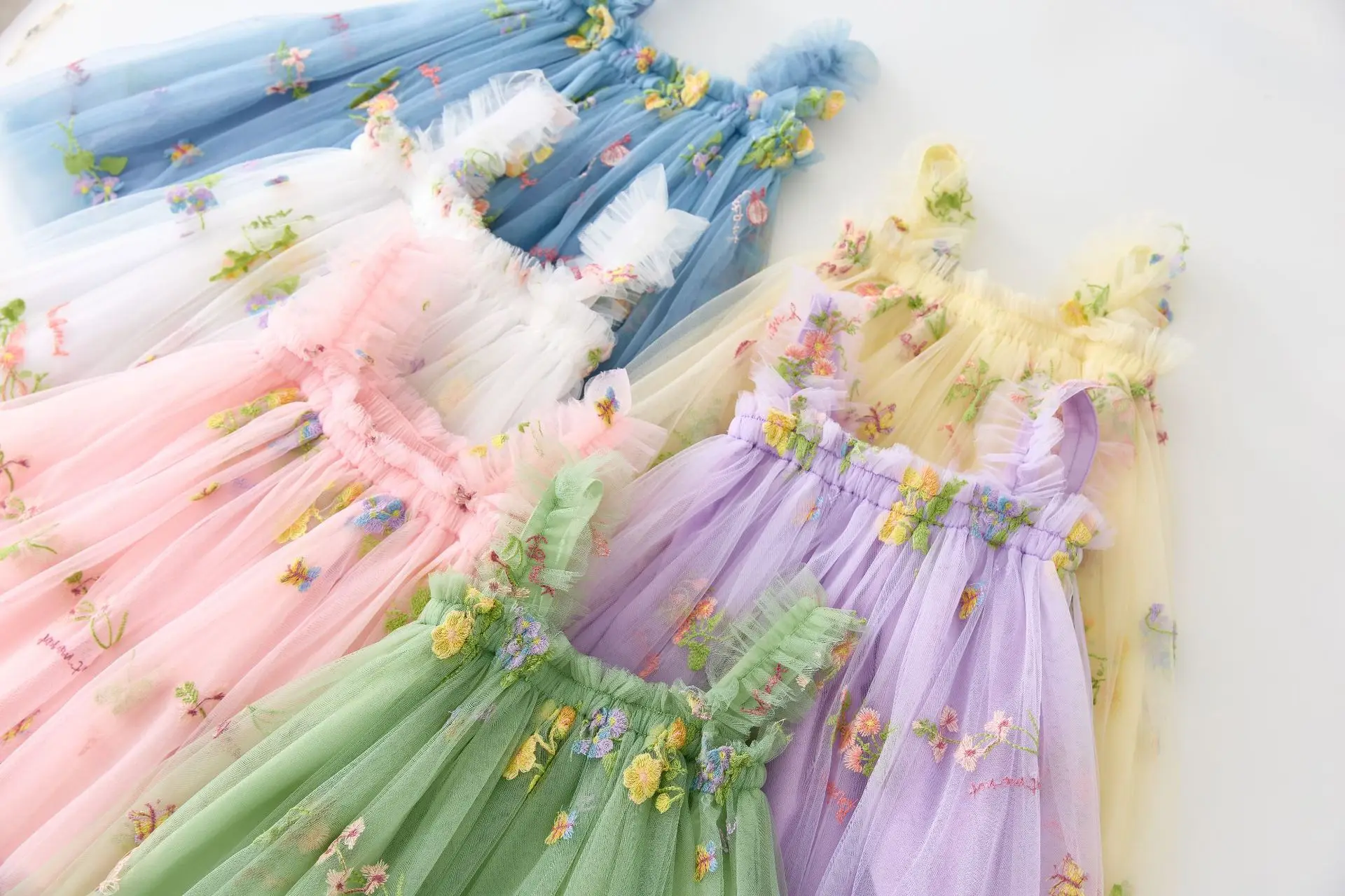 2024 Summer Tulle 3d Beautiful Embroidery Flower Girls Dress for Kids 1-6 Years