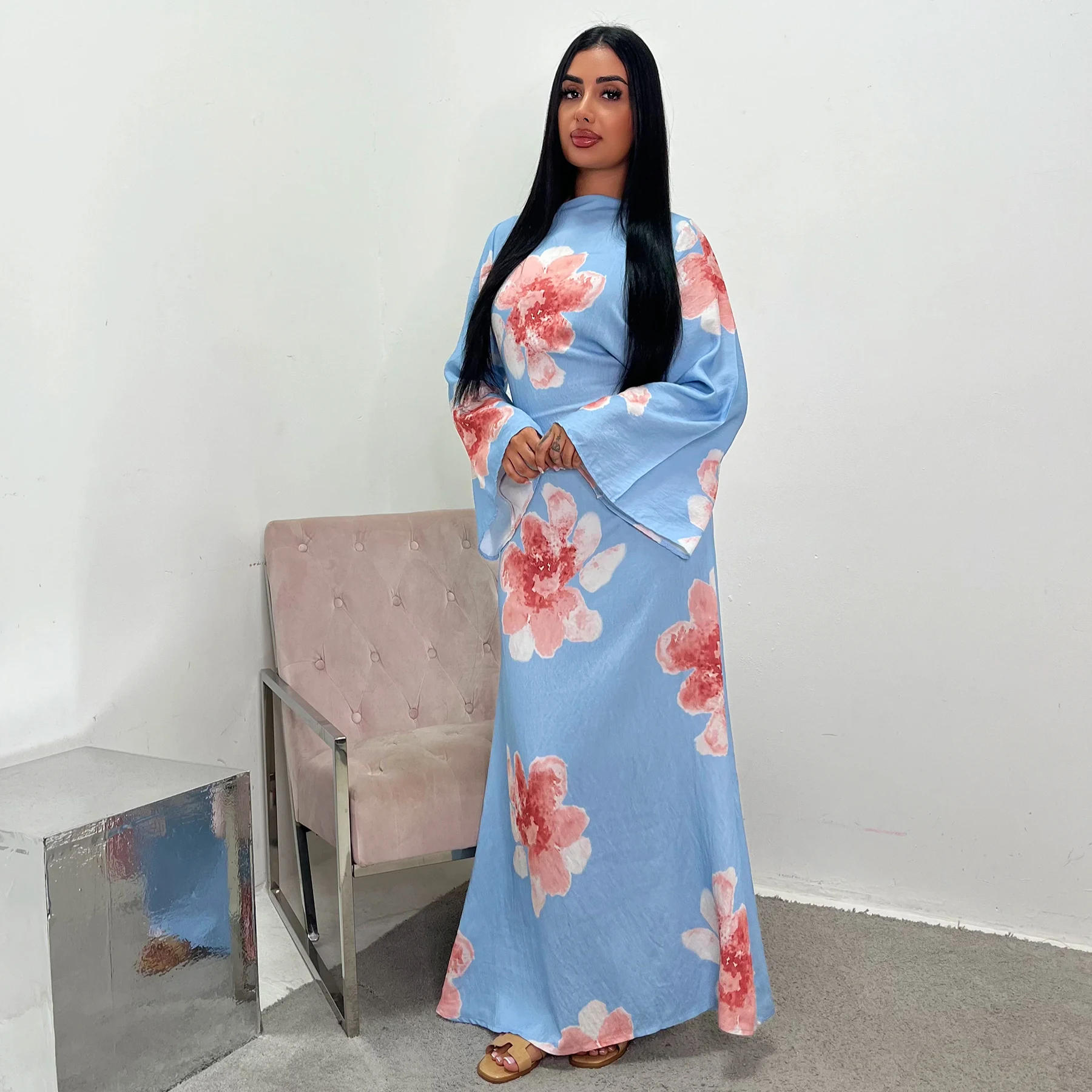 Shop Our Women's Islamic Clothing Collection - Modest & Stylish