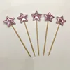 estrella rosa brillante