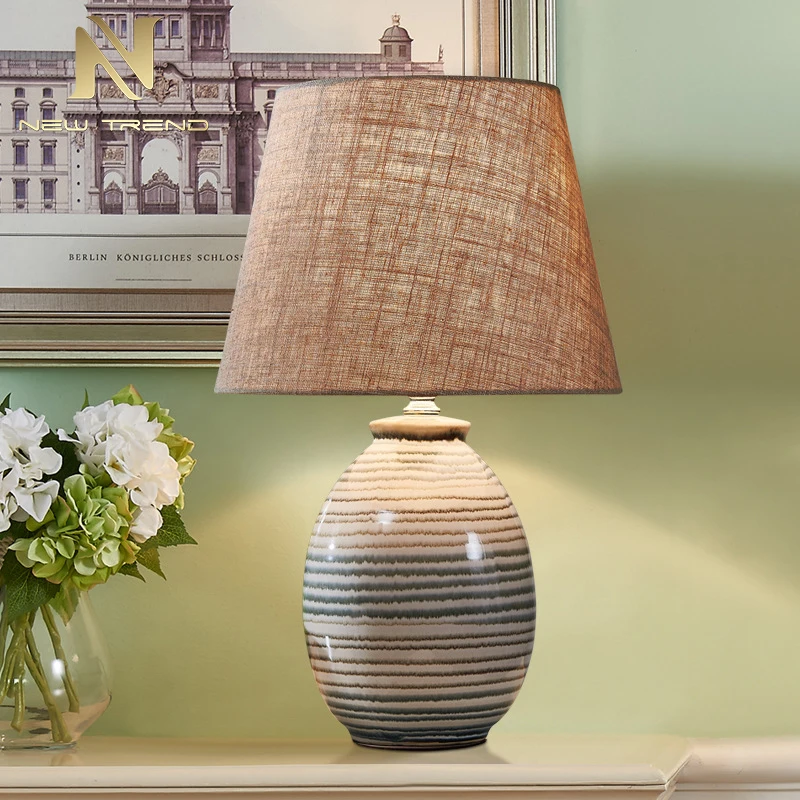TR0022 Restaurant Hotel Room Vintage Style Indoor Decoration Bedside Ceramic LED Table Lamp