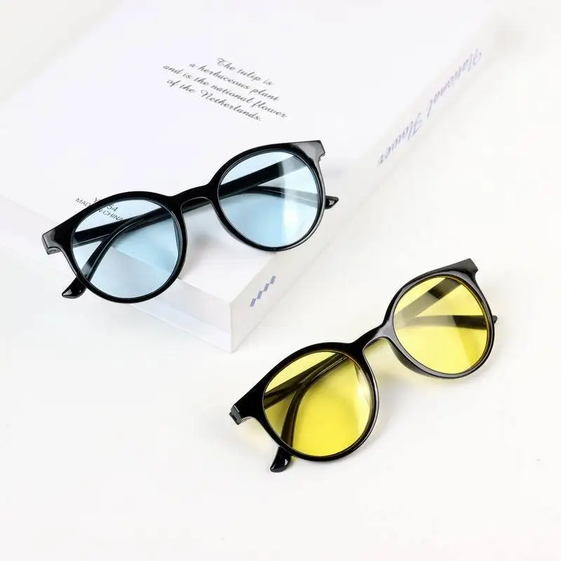 One Piece Age Kids Sunglasses 3-8 Years Old Transparent Frame UV Protection White Yellow Blue Chocolate Colors Made PC Material