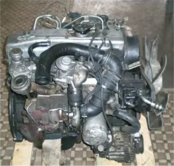 Mitsubishi 4d56 4d33 Used Diesel Engine With Transmission For Pickup ...