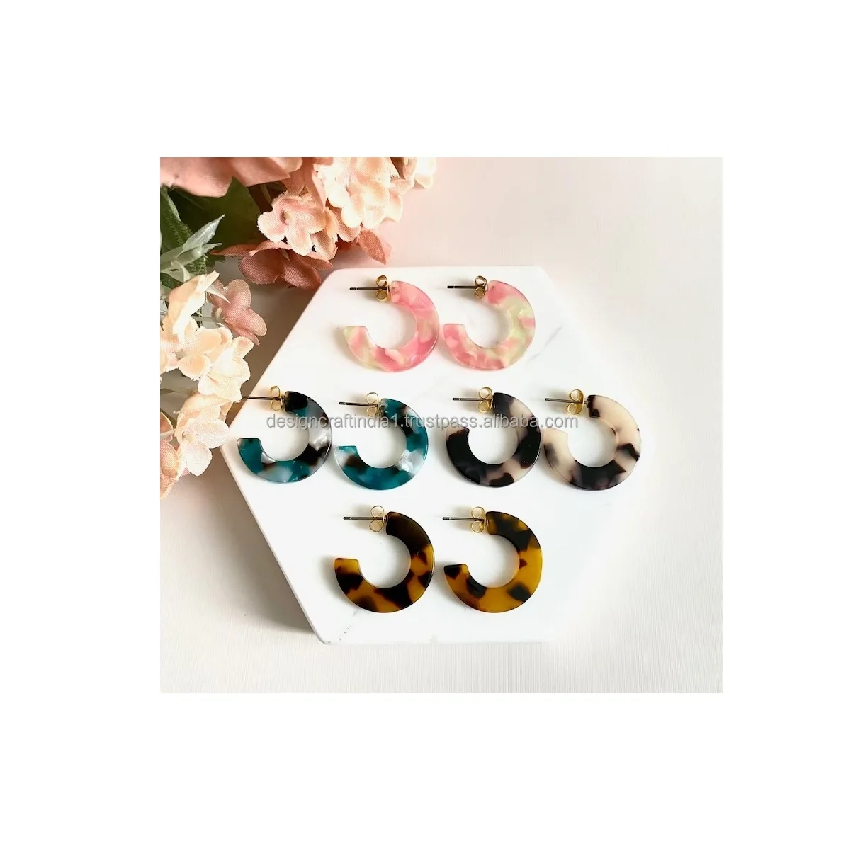 Elegant Look With Fancy Design Resin Earrings for Women Party and Festival Wear Available at Bulk Price