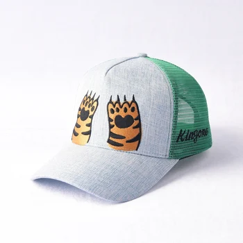High Quality Custom Sports Mesh Hat Rope 5-Panel Trucker Hat featuring Animal Embroidery Fashionable Gorras Deportivas Cycling