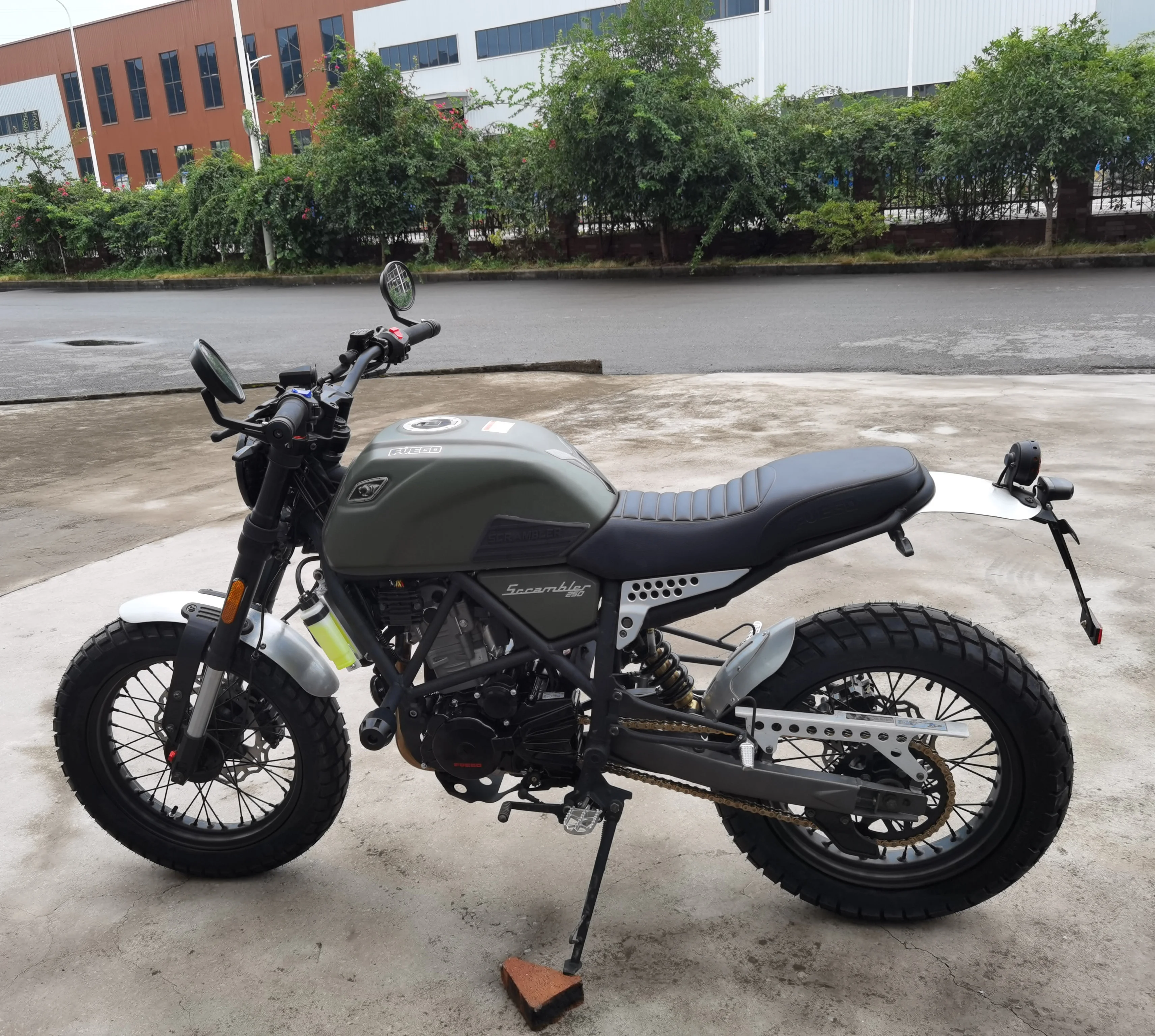 Scrambler 300 2024