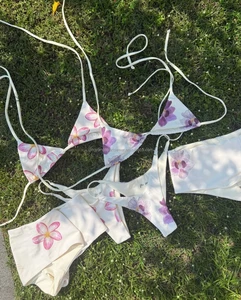 Nylon Fabric High Stretch Selling Hot Trending Thong Bikini Women Bathing Suits 2 Pieces