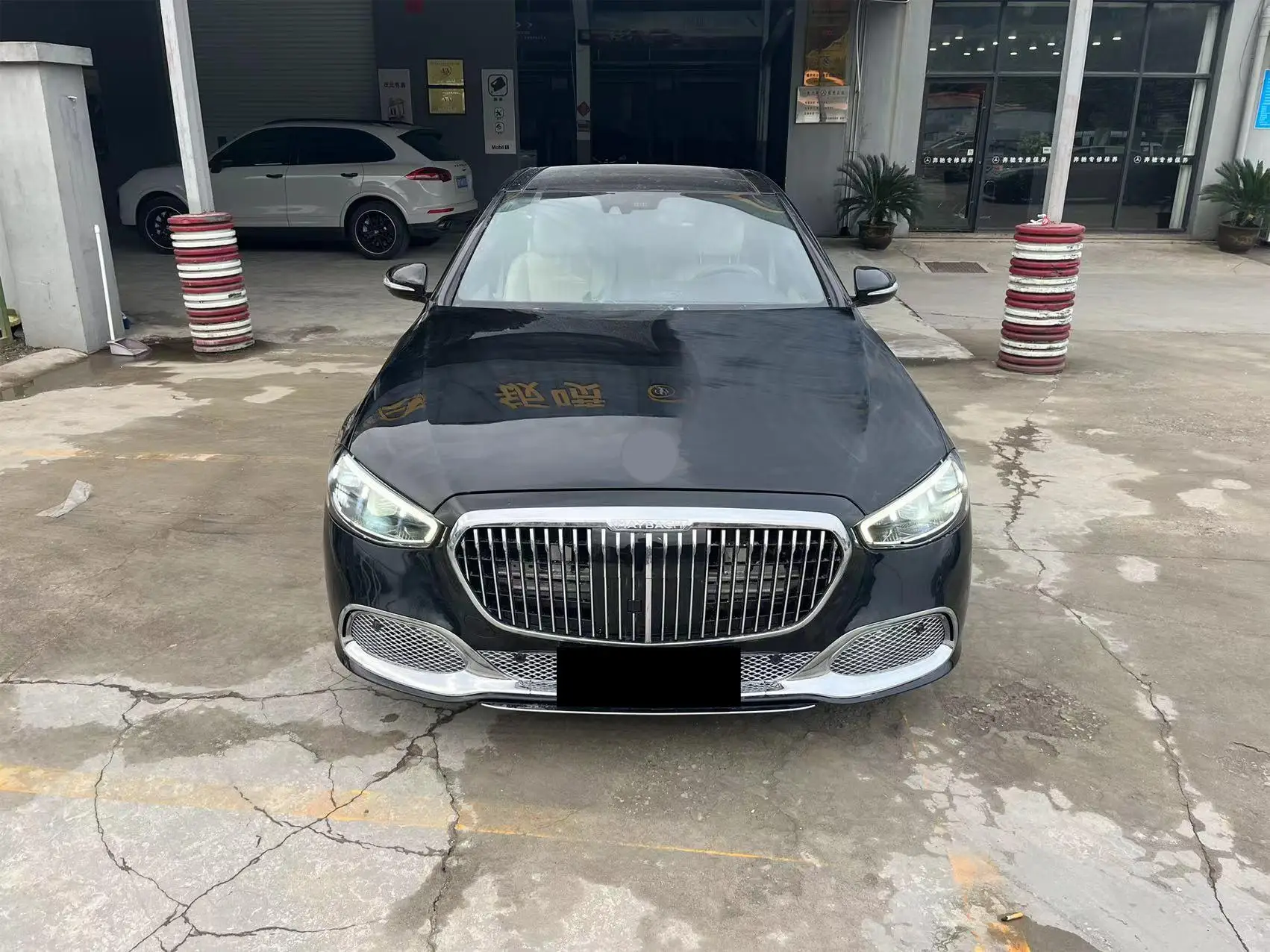 Ldr High Quality Car Body Kit Manufacturer Car Grills Fog Light Frame