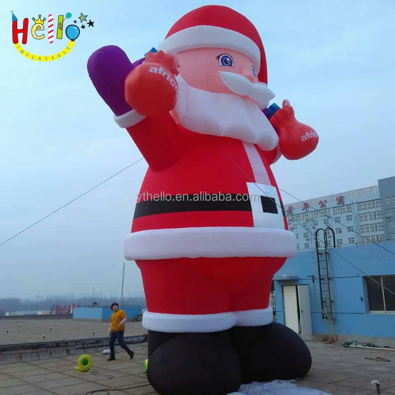 巨大なインフレータブル サンタクロース - 芸術的なクリスマス装飾用