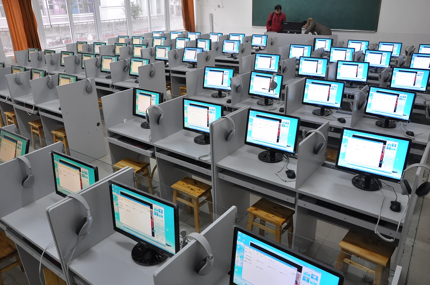 student terminal all in one computer language lab equipment with software