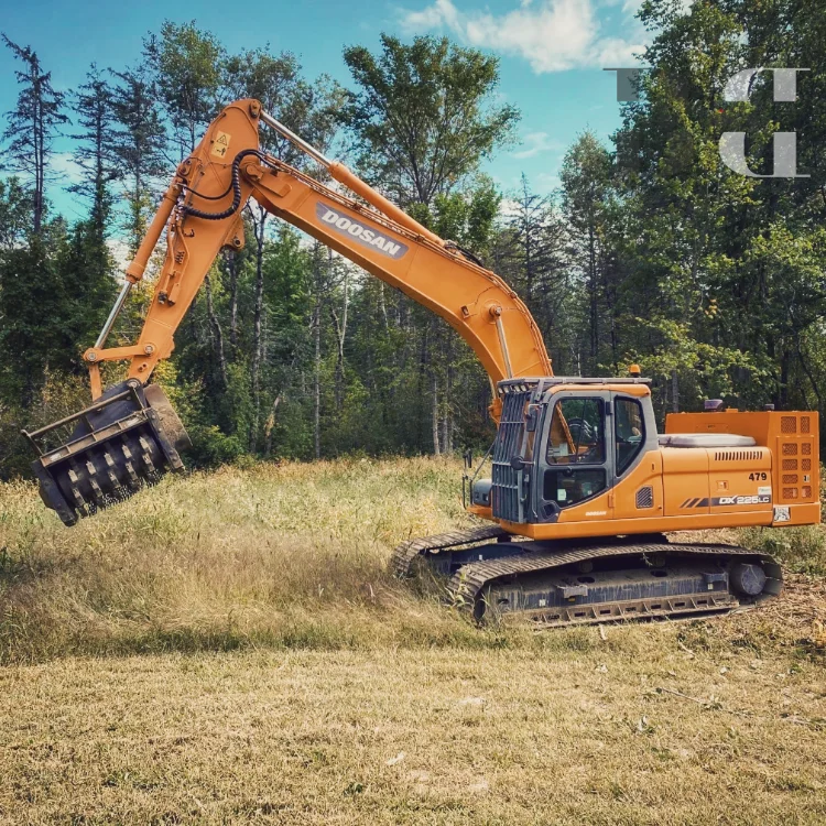 Factory Price Mulcher Land Clearing Machine Forestry Mulcher for Excavator and Skid Steer Loader