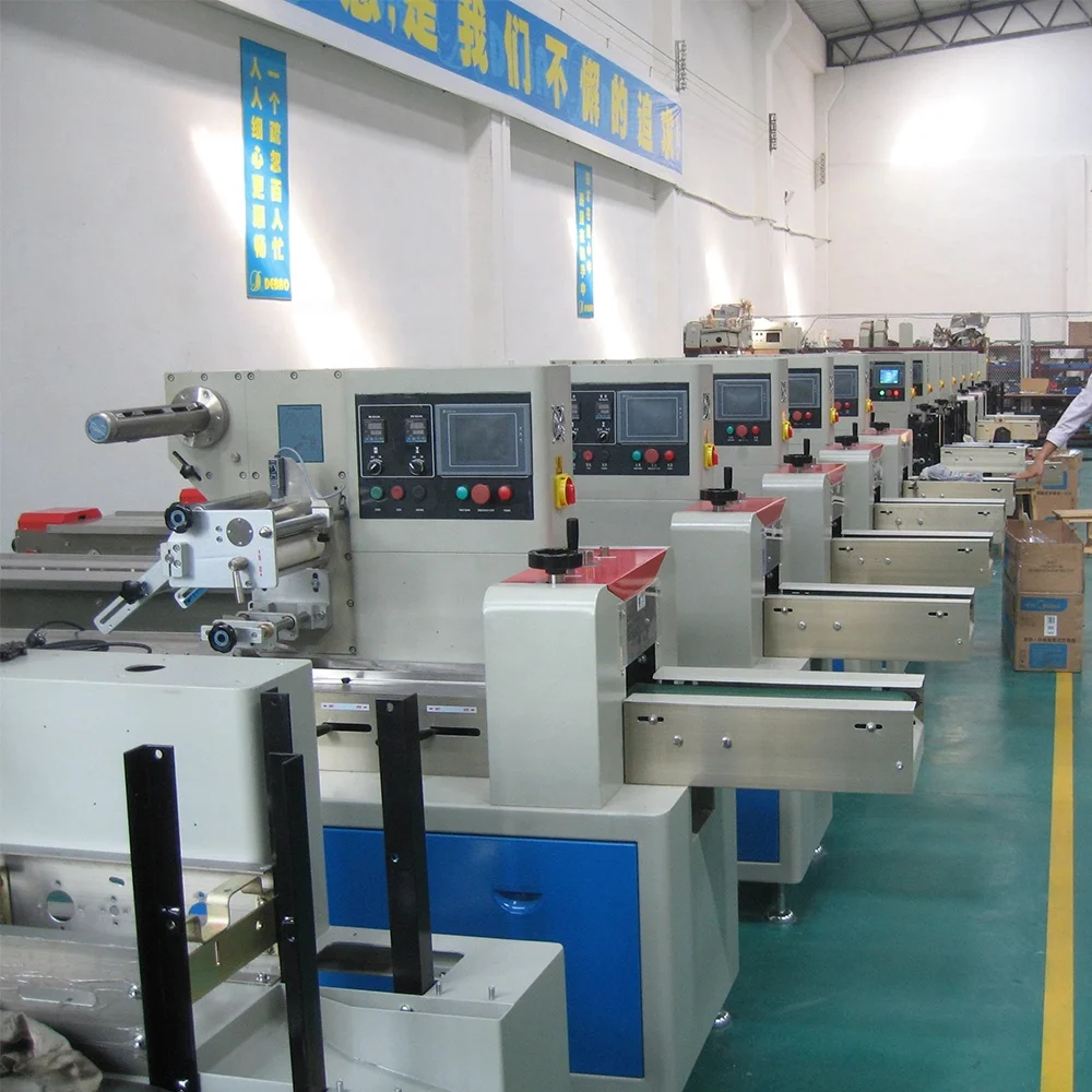 High Efficiency Pillow Automatic Bag Packing Moon Cake Biscuits Cake Chocolates bar Packaging Machine