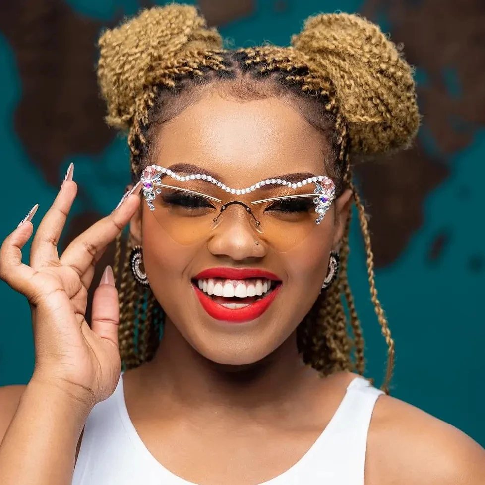 Eye Glasses Heart Shaped Rhinestone Sunglasses SG52 Fashion