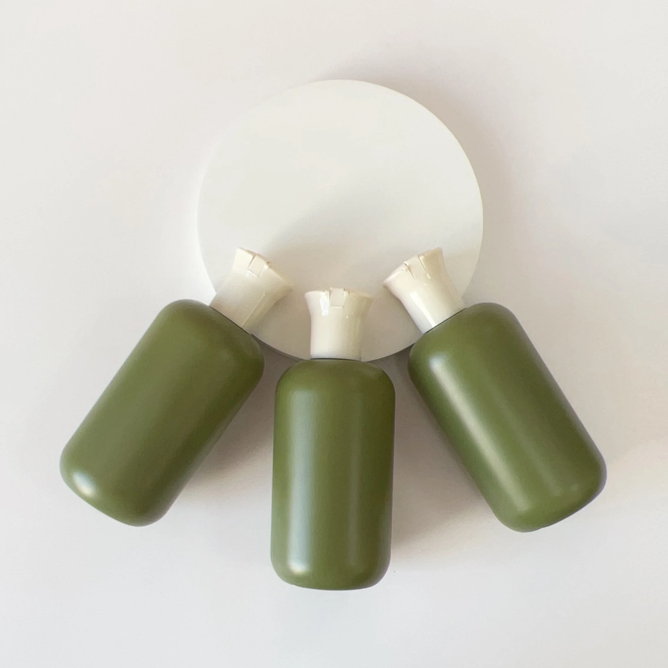 Factory Direct Sales 10oz Hdpe Empty Plastic Shampoo Bottle Conditioner Dispenser Soft Touch