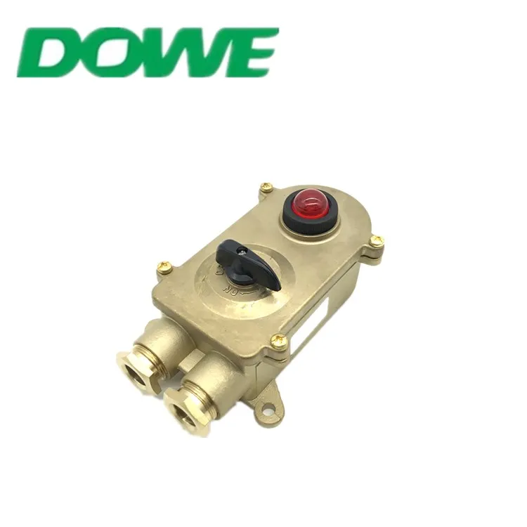 1.63KG Marine Plug Socket Waterproof Indicator Switch