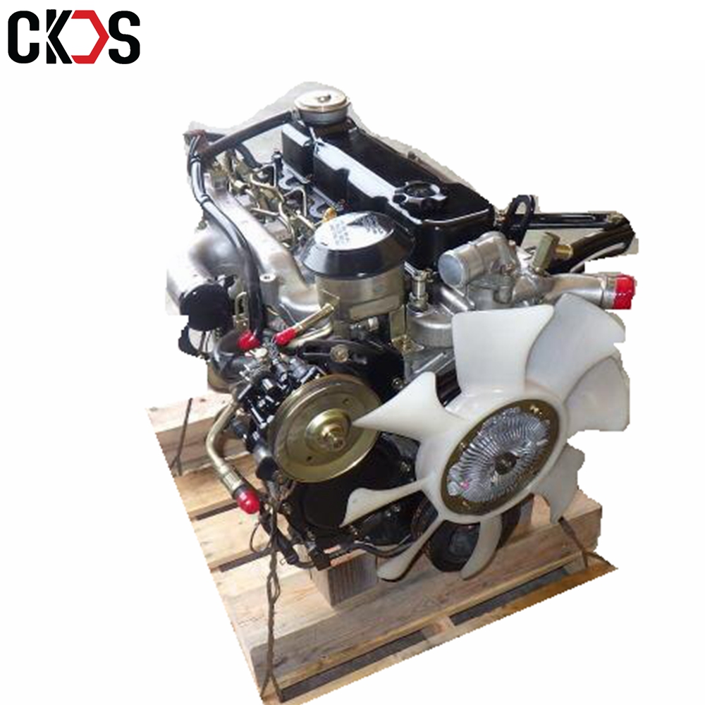 良好な状態中古TD27ディーゼルエンジン在庫ありTD27T日産木製