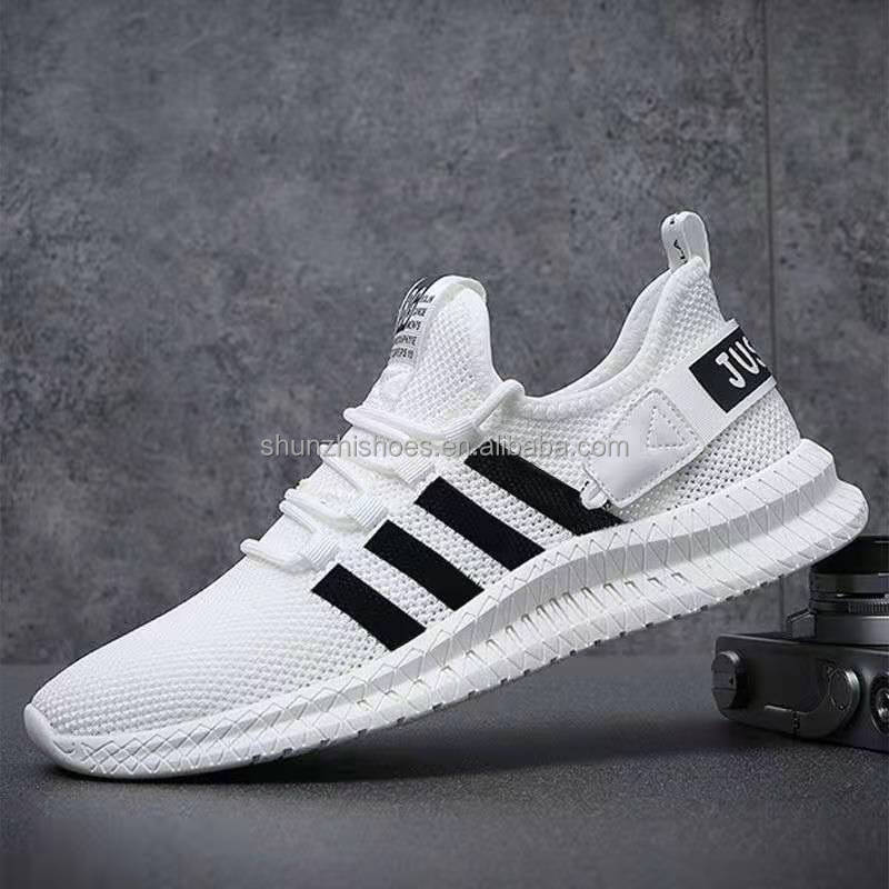 Low price Henan custom mesh breathable light weight low MOQ in stock men big size sports shoes slip on running shoes men's shoes