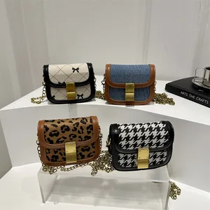 Versatile Women's Shoulder Bag Crossbody Bag Messenger Handbag PU Tote Bags Vintage Chains Famous Designer Classic Style