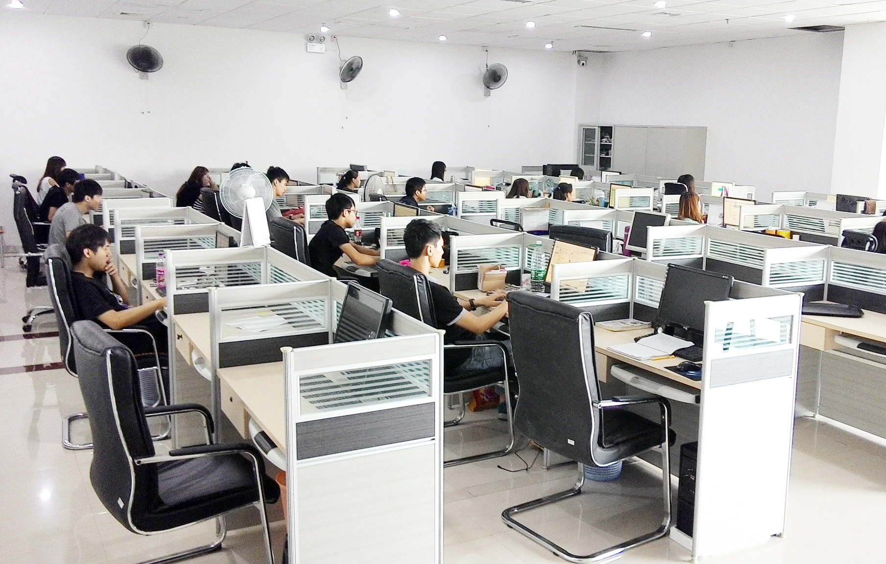 Guangzhou Aimeishi Jewelry Co., Ltd. 1