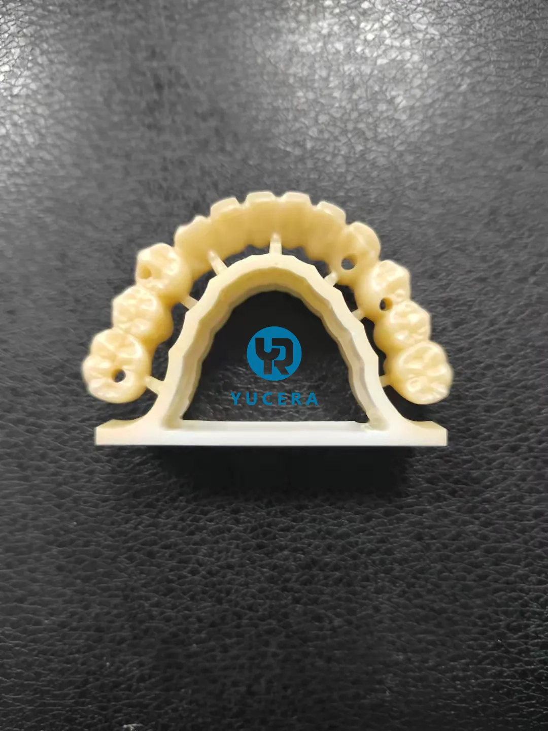 YUCERA 4axis 5axis CAD CAM Dental Milling Machine Zirconium Zirconia Blocks Glass Ceramic for Acclarent Other Dental Equipments