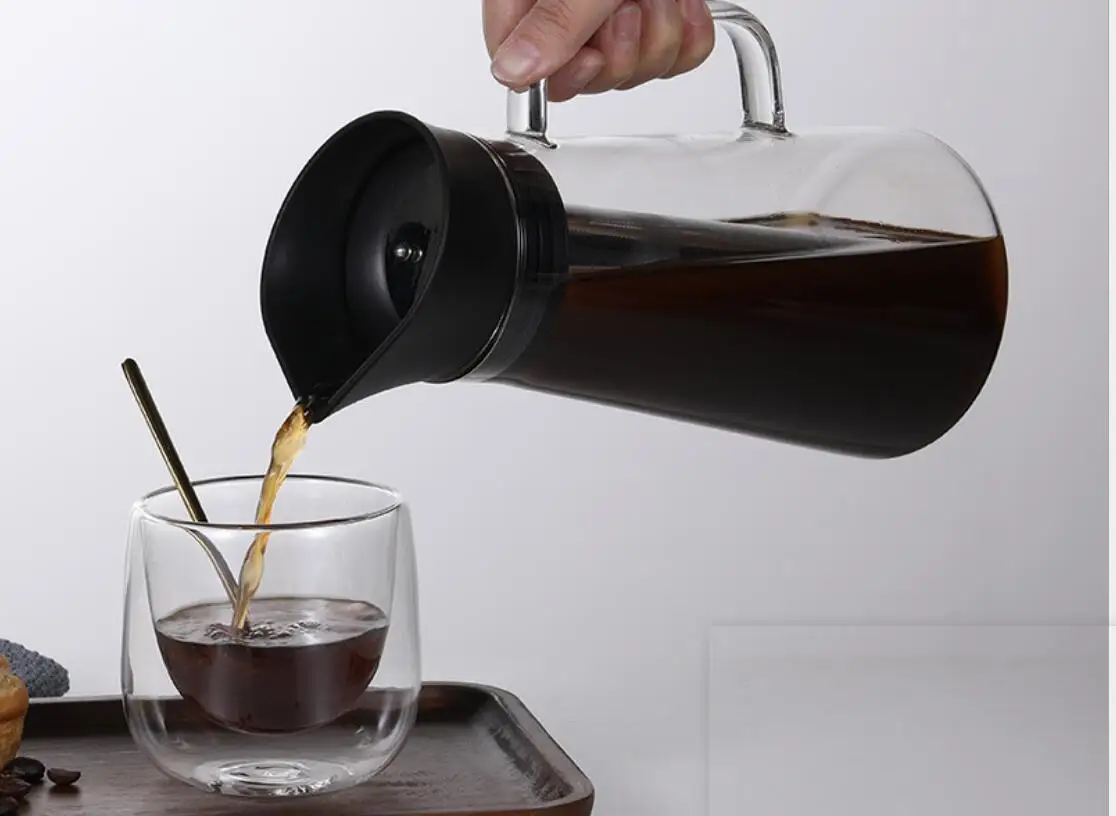 Glass Cold Brew Coffee Maker With Filter – Airtight Carafe, Silicone Coasters & Gift Box