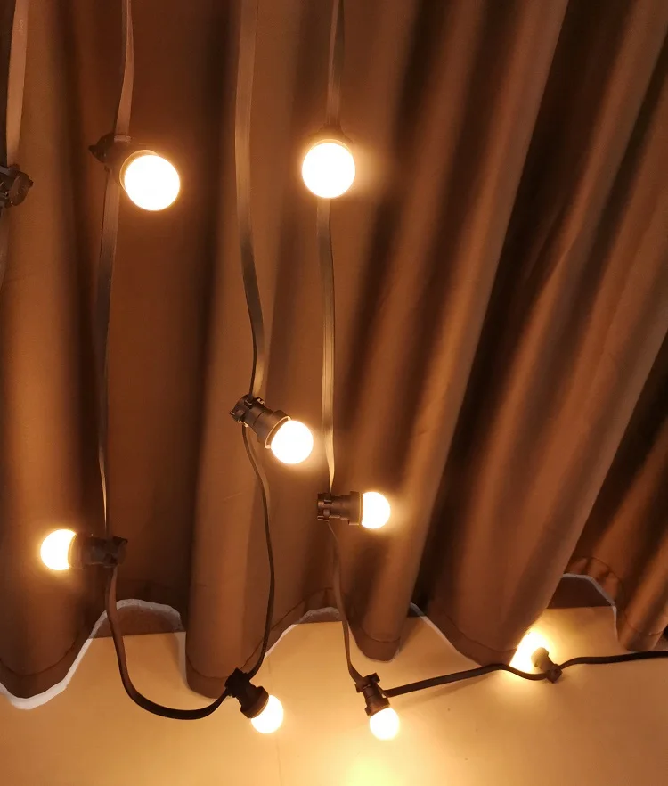 milky globe bulb (16).jpg