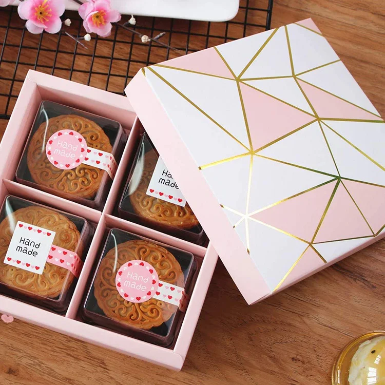 Source Luxury Moon Cake Gift Packaging Custom Mooncake Box on m.