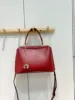 Colors 4 red