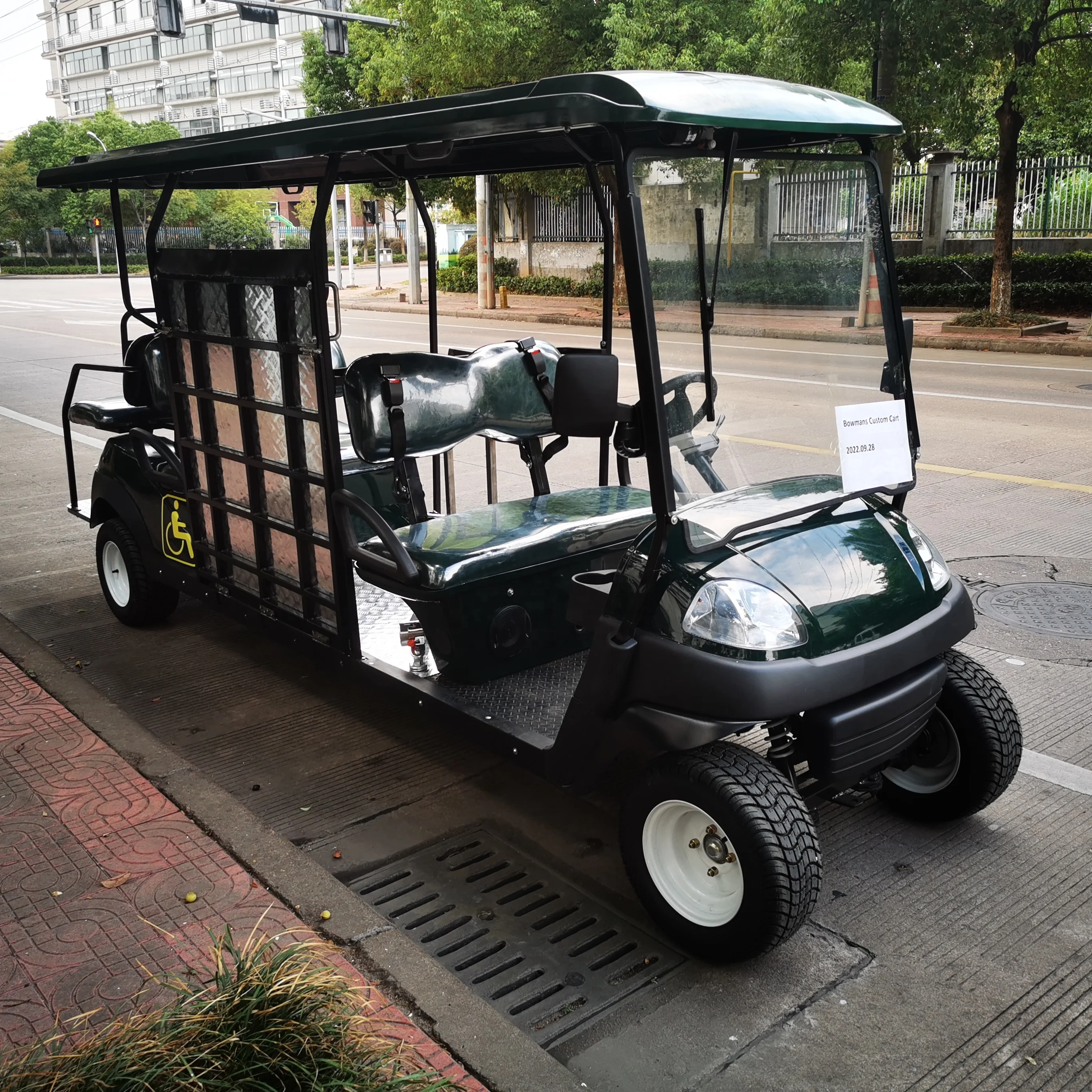 4 Wheel Electric Vehicle 6 Seats 4+2 Handicap Golf Cart 6 Seats