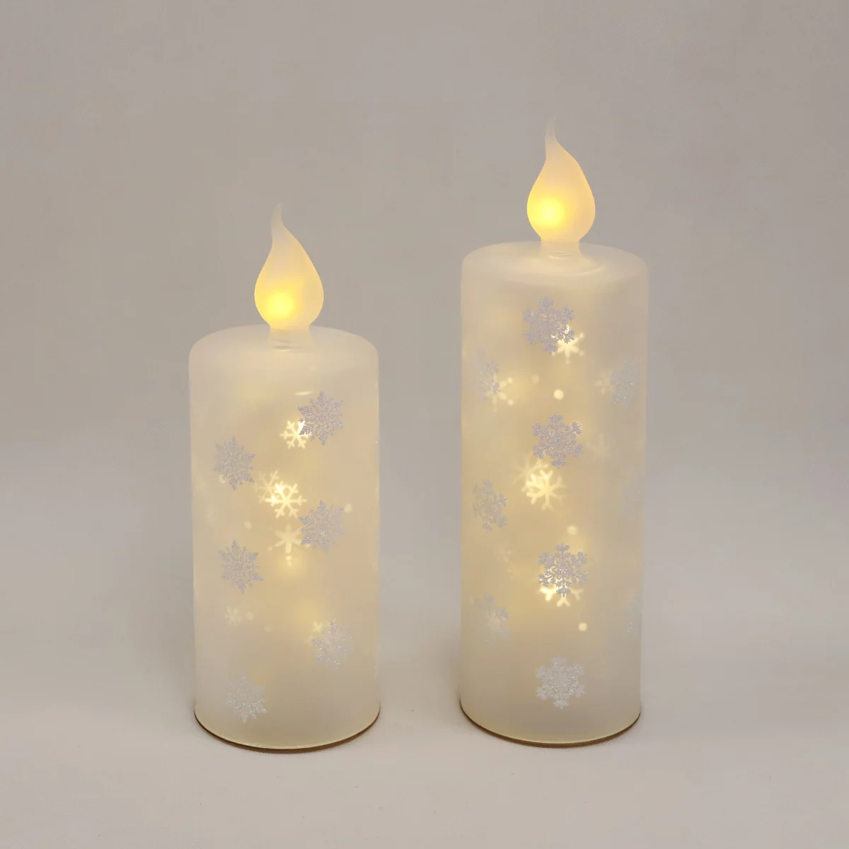 Simplicity White Snow Prints Electrical Wireless Candlestick Winter Christmas Safety Home Indoor Ornament Wedding Party factory