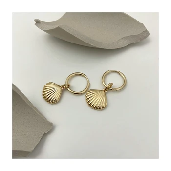New arrival hong kong style retro fashionable pop allergy free earrings stainless steel earrings 18k gold plated vintage
