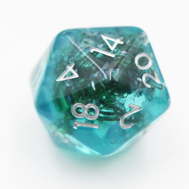 Wholesale Custom 16mm Polyhedral Resin Gaming Dice Set DND Dice details