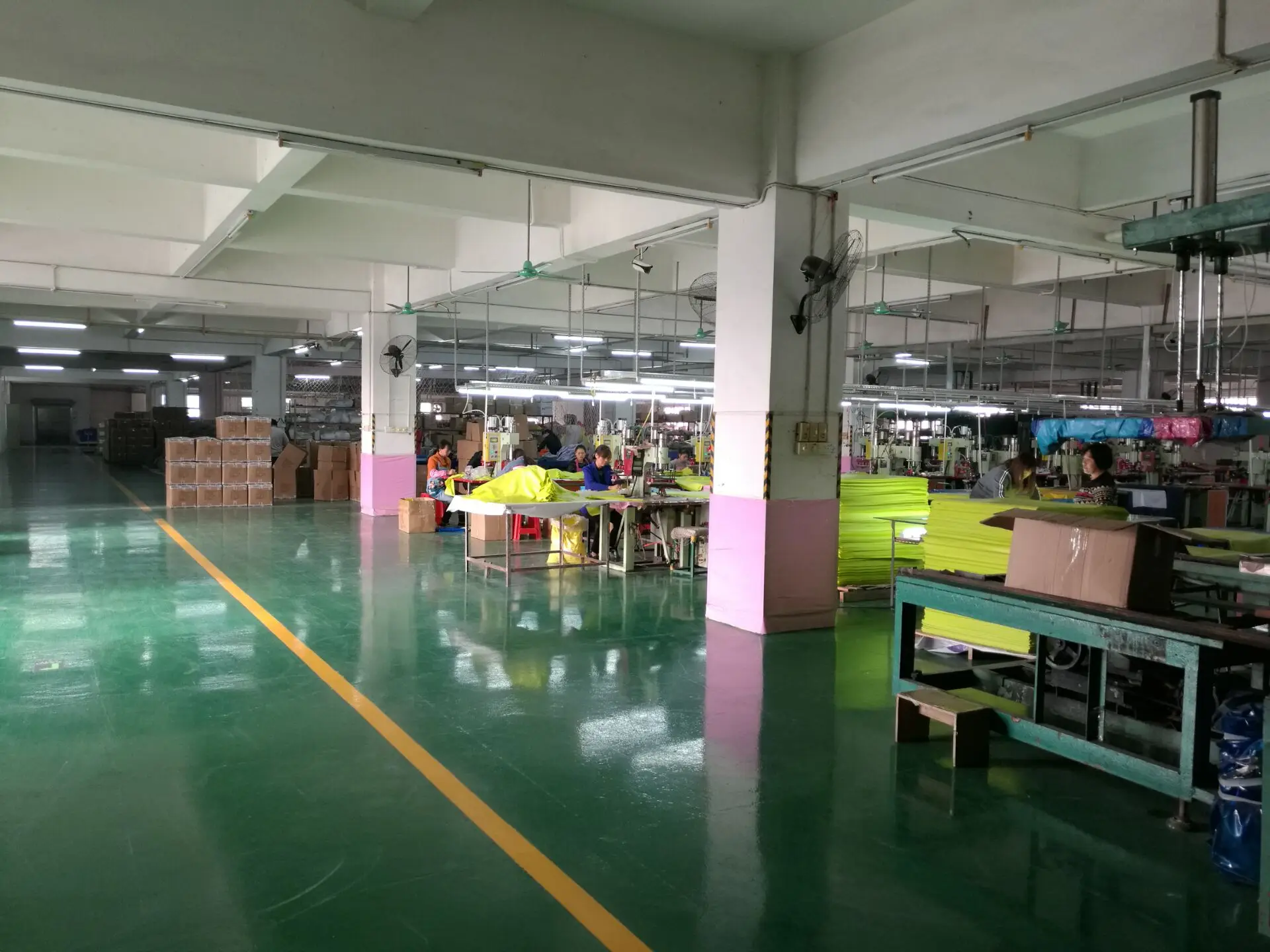 Dongguan Sunshine Plastic Products Co., Ltd. 3